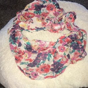 SPRING INFINITY SCARF